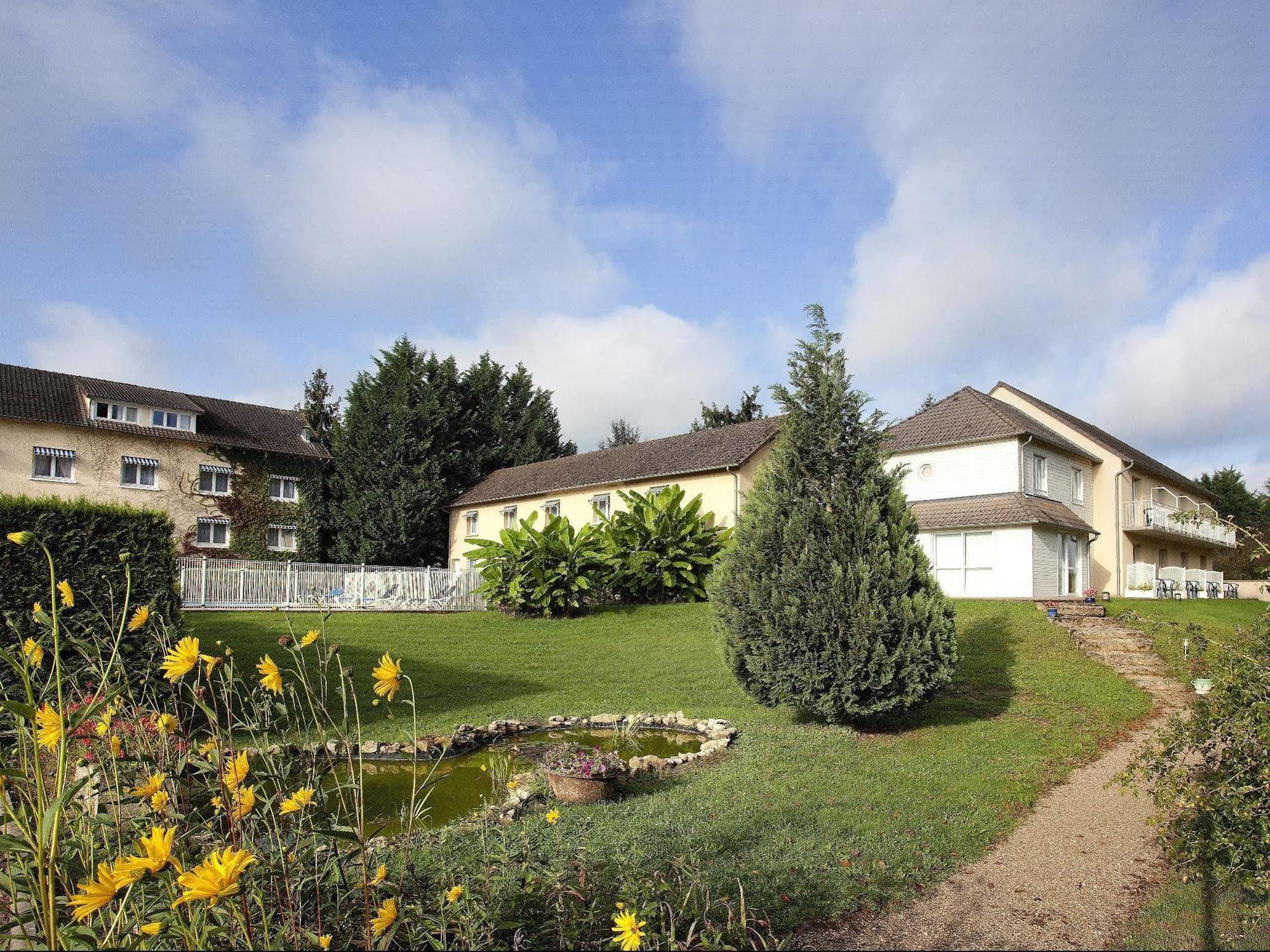 Logis Hotel Du Pont Neuf Le Veurdre Ngoại thất bức ảnh